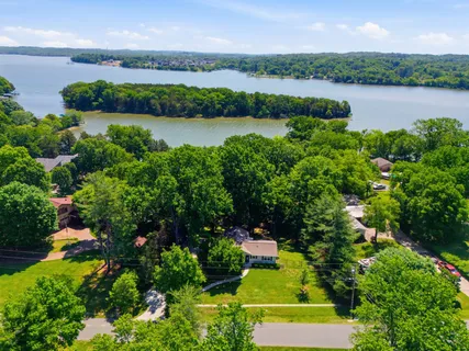$989,900 | 224 Sunset Island Trail, Gallatin, TN 37066