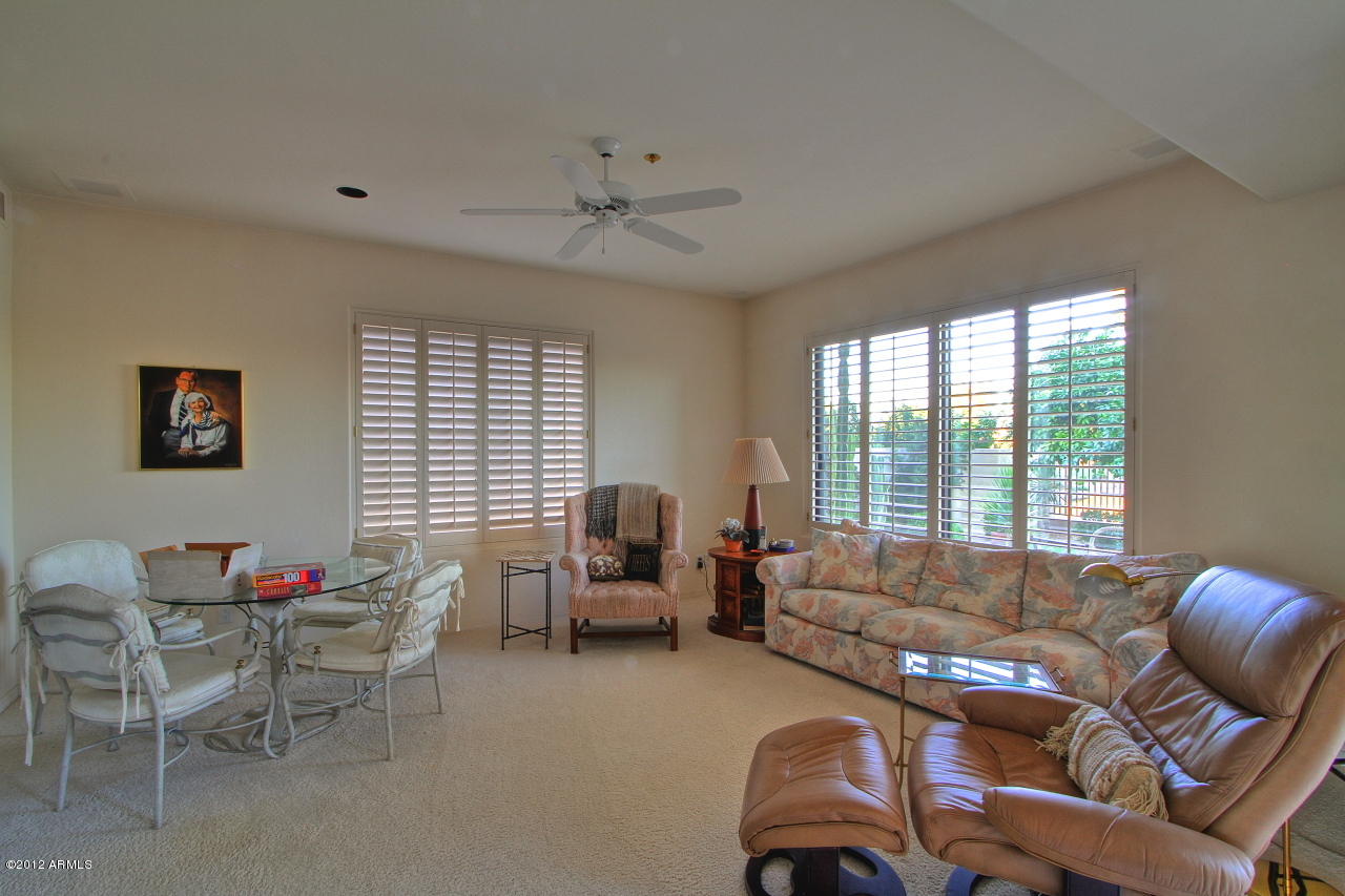 7425 East Gainey Ranch Road, Unit 24 Scottsdale, AZ 85258 - Photo 18 of 25 Den/Family Room
