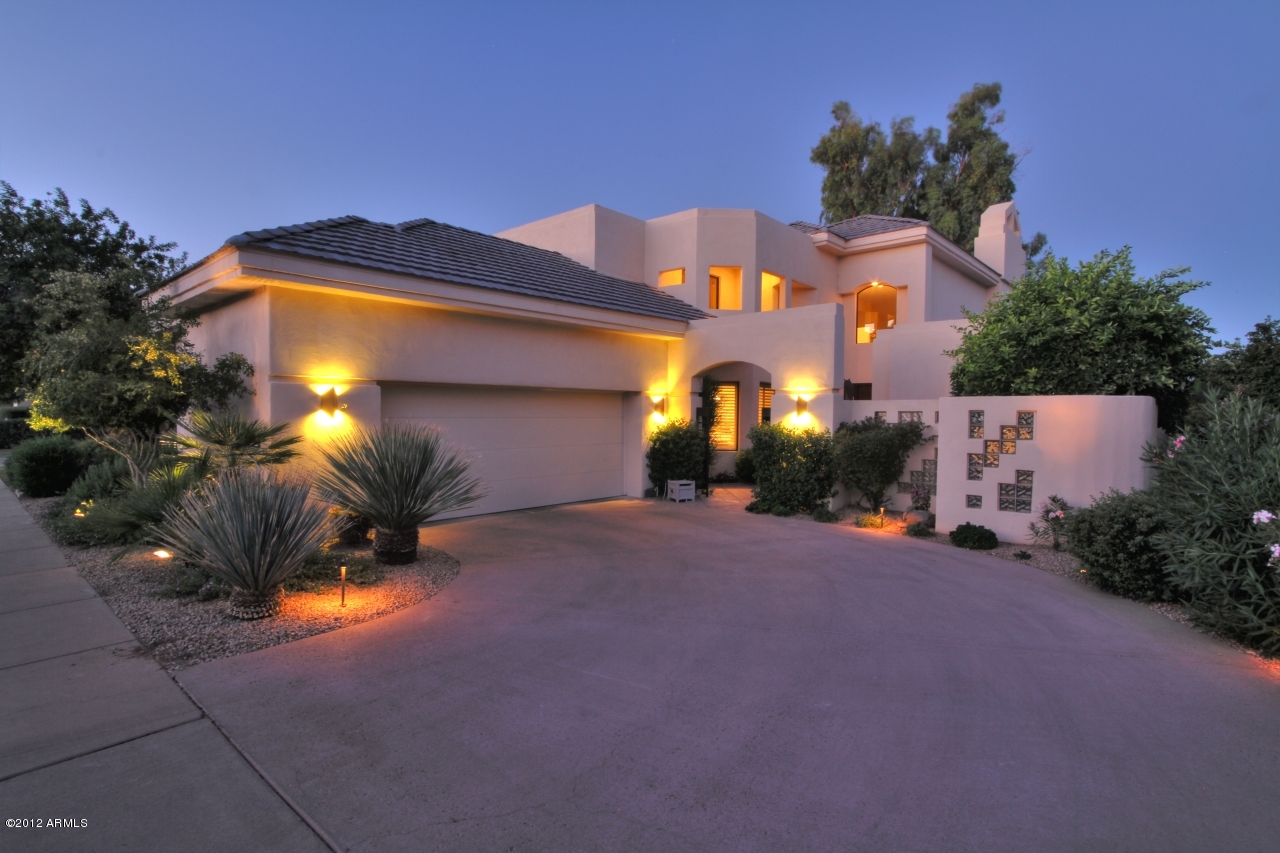 7425 East Gainey Ranch Road, Unit 24 Scottsdale, AZ 85258 - Photo 2 of 25 Front Curb Appeal