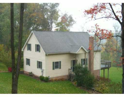 334 Duff Road Sewickley, PA 15143 - Photo 1 of 8 Gallery Image 1