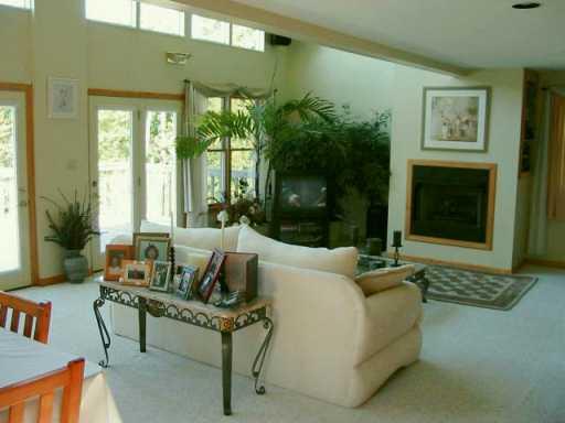 334 Duff Road Sewickley, PA 15143 - Photo 6 of 8 Gallery Image 6