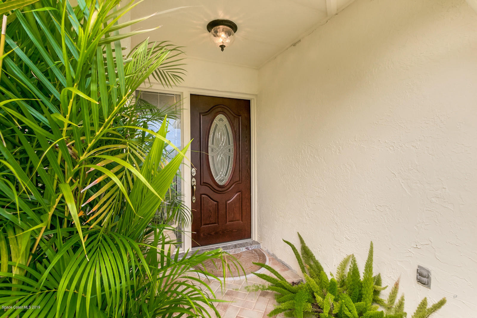 287 Sandy Run Melbourne, FL 32940 - Photo 13 of 40 From the moment you arrive..