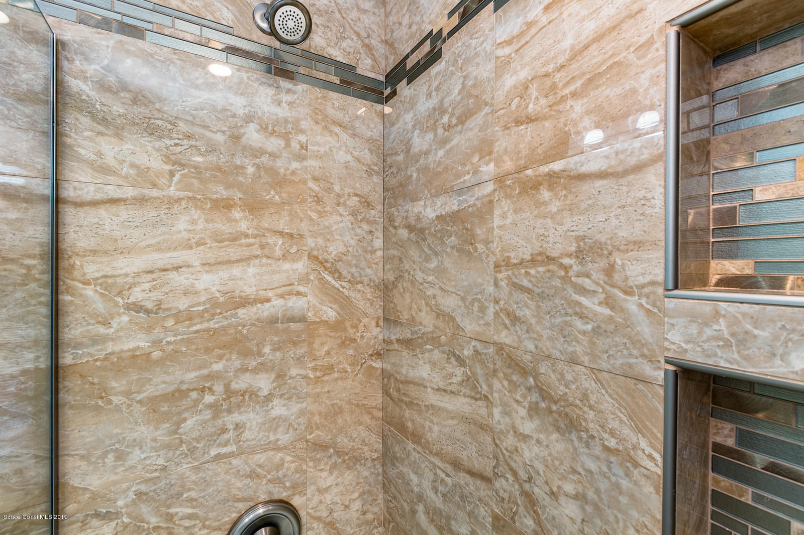 287 Sandy Run Melbourne, FL 32940 - Photo 28 of 40 Polished Marble Tile