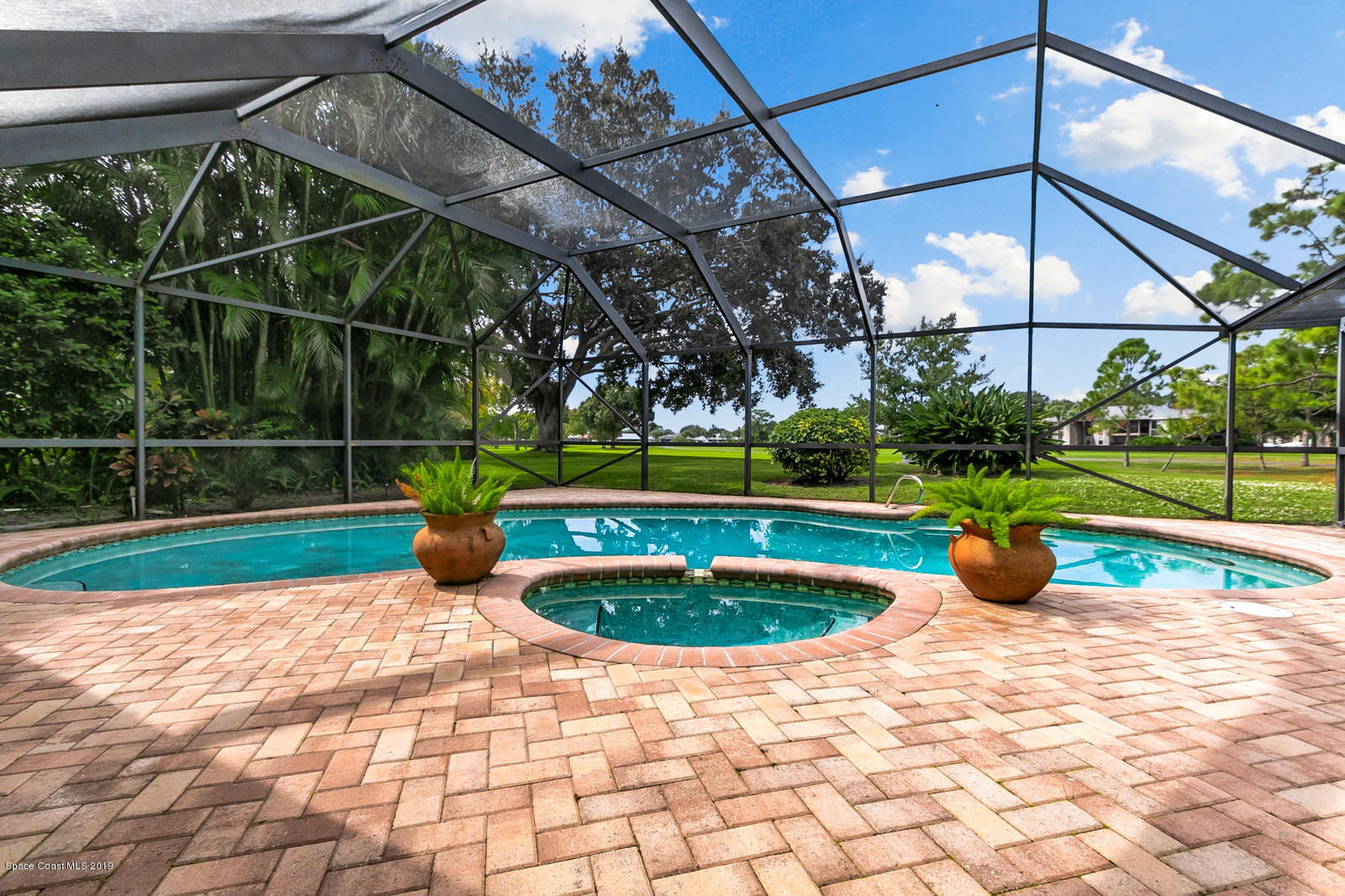 287 Sandy Run Melbourne, FL 32940 - Photo 4 of 40 Paver patio deck