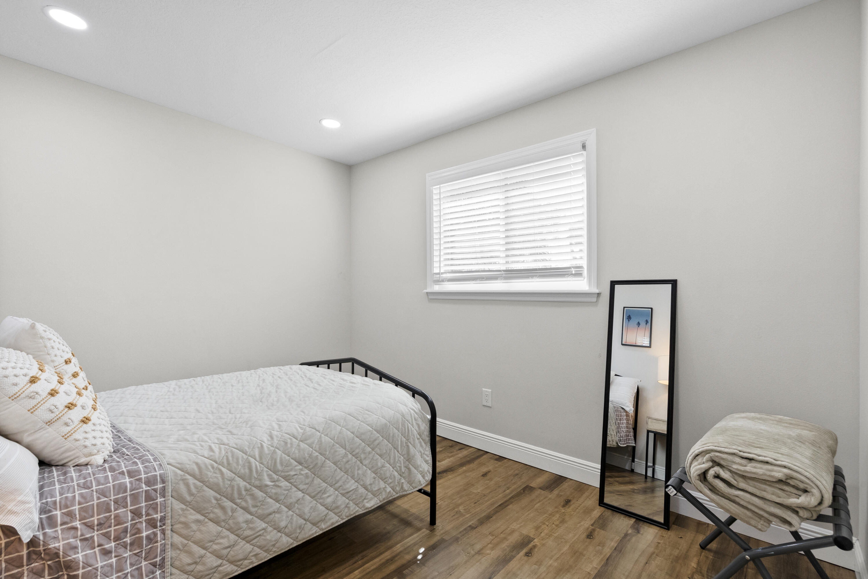 2446 Southwest Hideaway Lane Stuart, FL 34994 - Photo 20 of 28 DSC05061