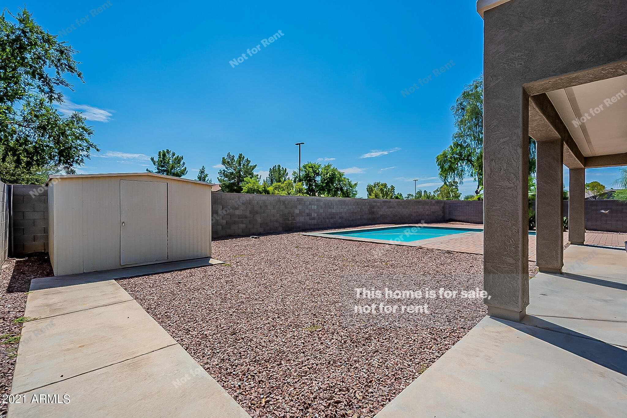4639 East Timberline Road Gilbert, AZ 85297 - Photo 33 of 33 a view of a backyard