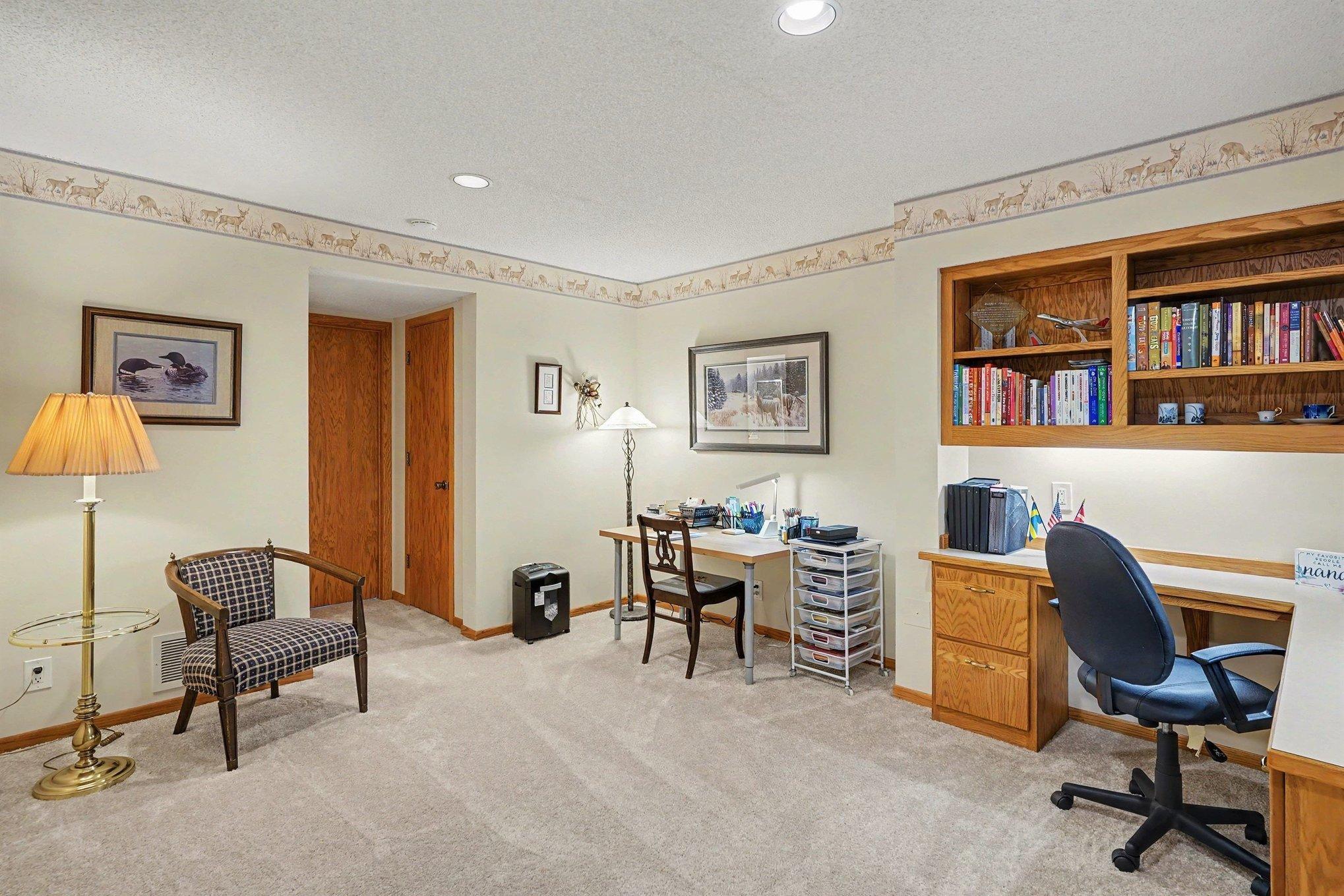 7016 Beacon Circle Eden Prairie, MN 55346 - Photo 24 of 34