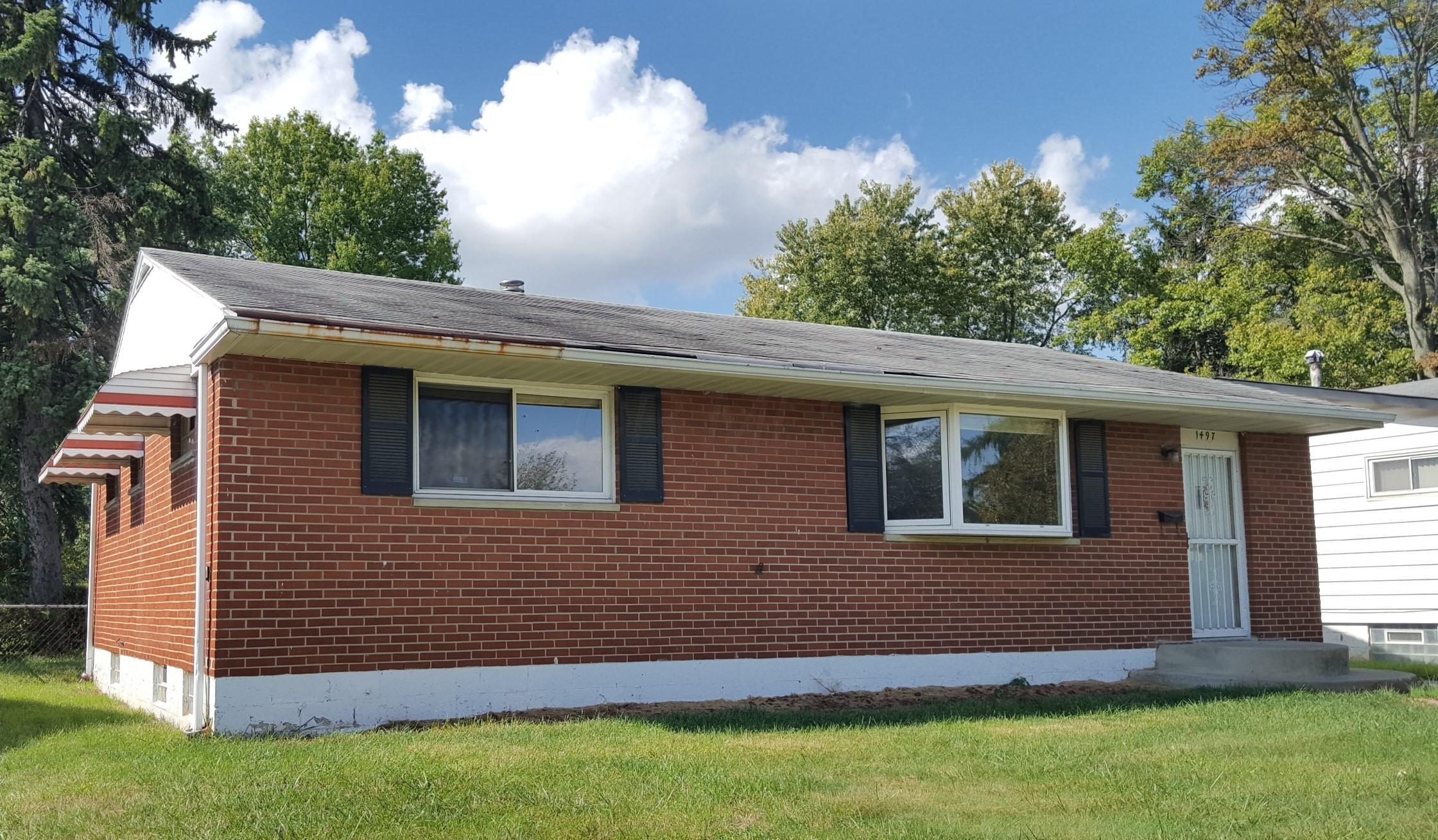 1497 Selkirk Road Columbus, OH 43227 - Photo 1 of 23 Gallery Image 1