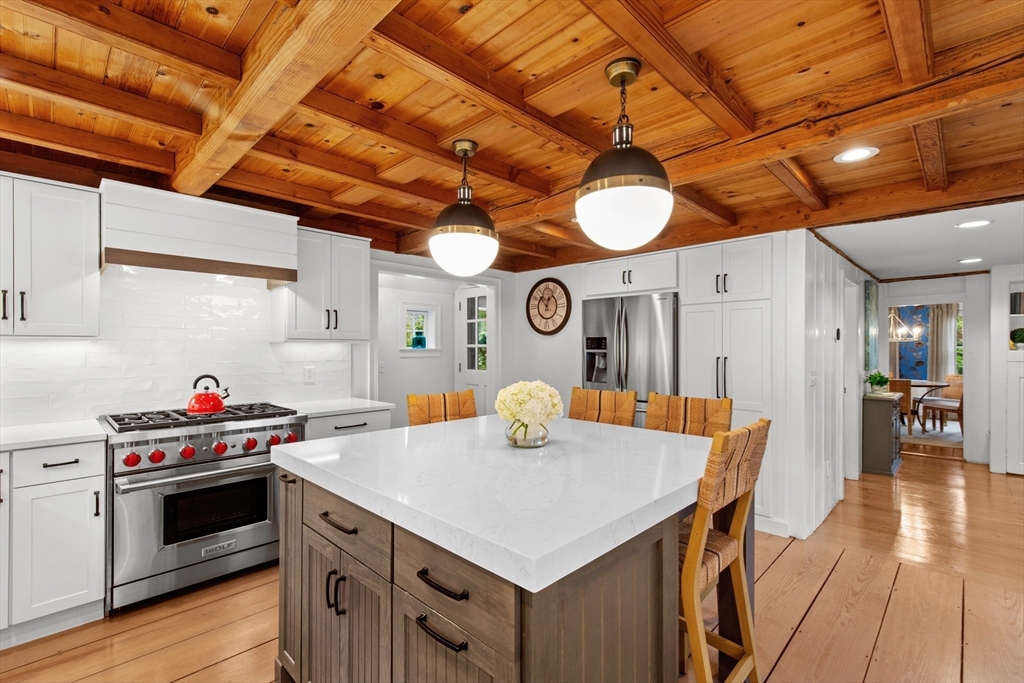 153 Wapping Road Kingston, MA 02364 - Photo 8 of 42 Gallery Image 8