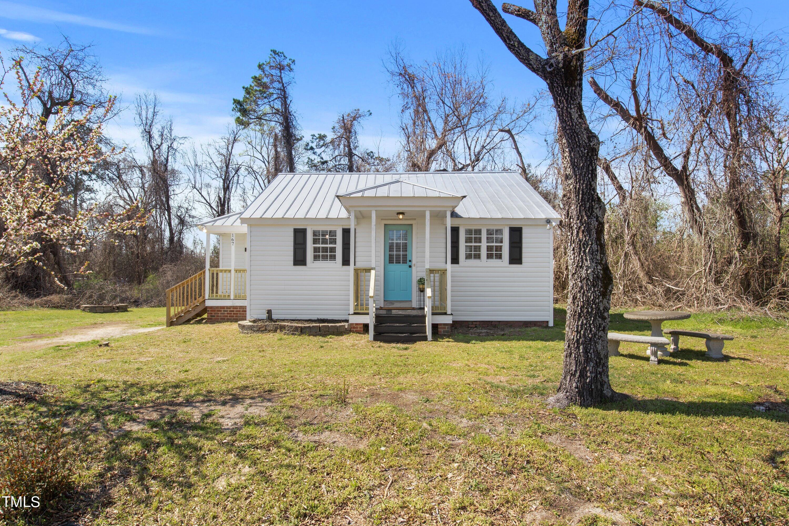 167 Church Road Benson, NC 27504 - Photo 1 of 22 01-167 Church Rd20230314_0036