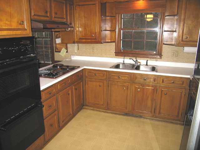 1616 Parkins Mill Road Greenville, SC 29607 - Photo 6 of 16