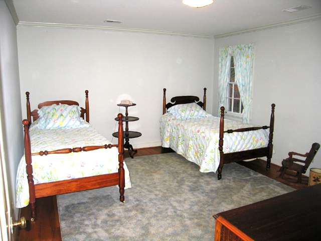 1616 Parkins Mill Road Greenville, SC 29607 - Photo 10 of 16