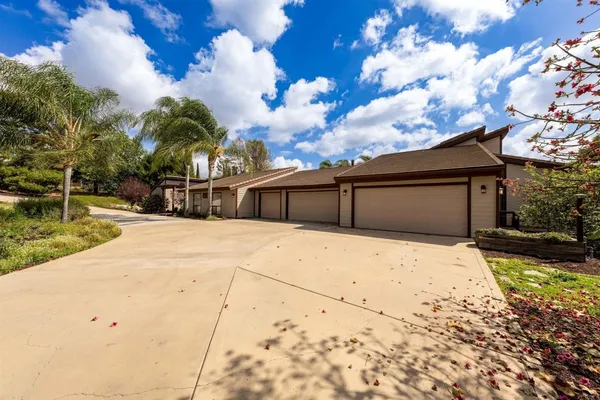 $2,599,000 | 11915 Fuerte Vista Lane, El Cajon, CA 92020