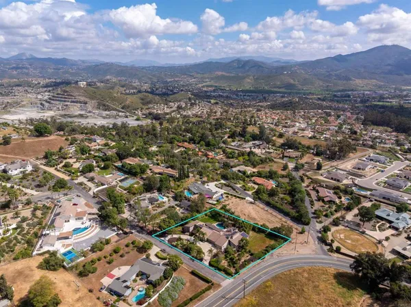 $2,599,000 | 11915 Fuerte Vista Lane, El Cajon, CA 92020