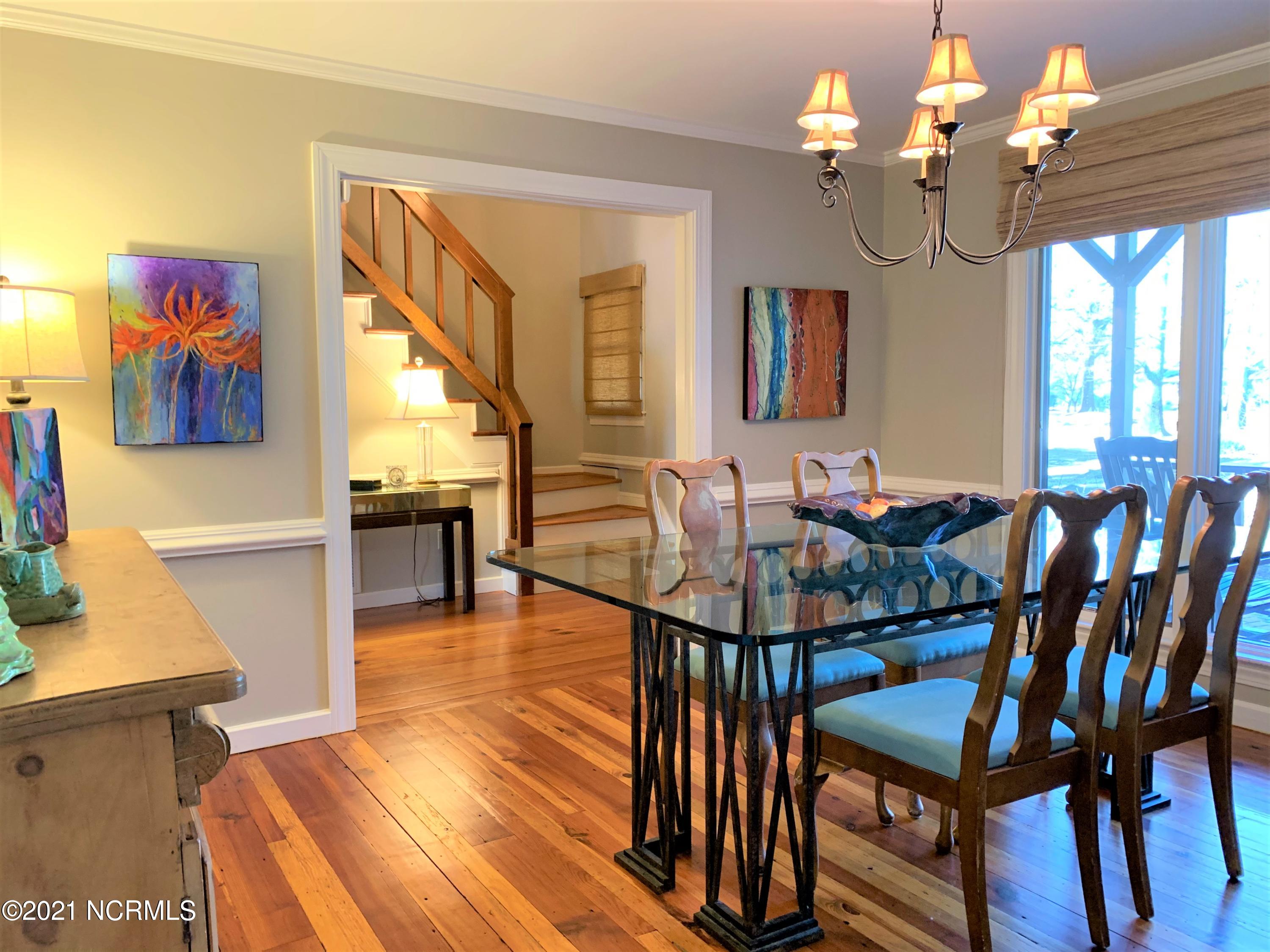2419 Tram Road New Bern, NC 28562 - Photo 12 of 48 13-BRIGHT AND HAPPY