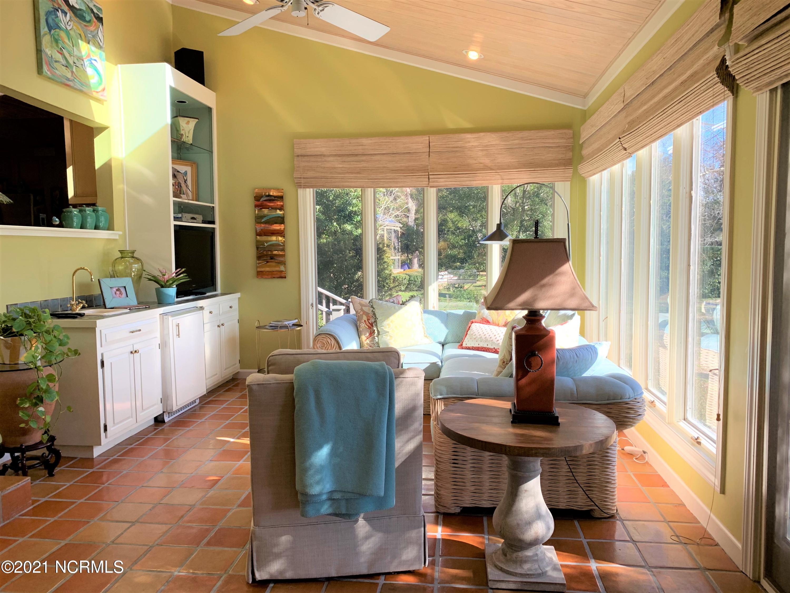 2419 Tram Road New Bern, NC 28562 - Photo 20 of 48 22-BRIGHT AND SUNNY SUNROOM