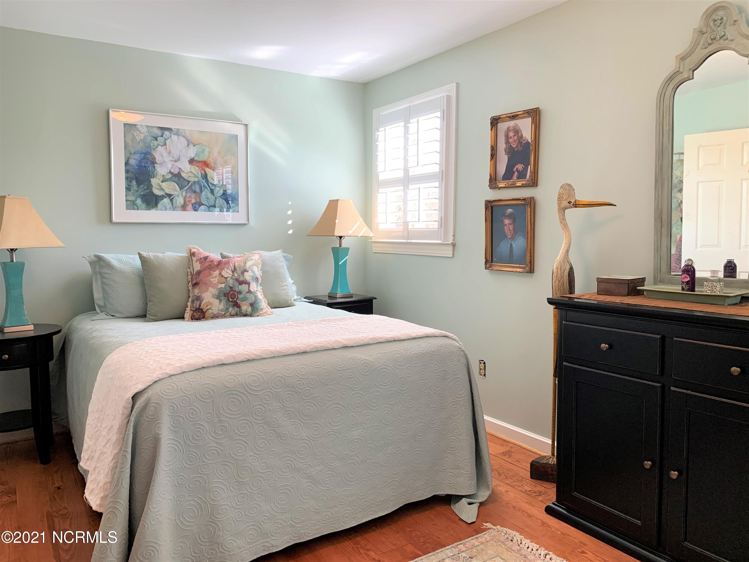 2419 Tram Road New Bern, NC 28562 - Photo 29 of 48 31-BEDROOM 3 UP