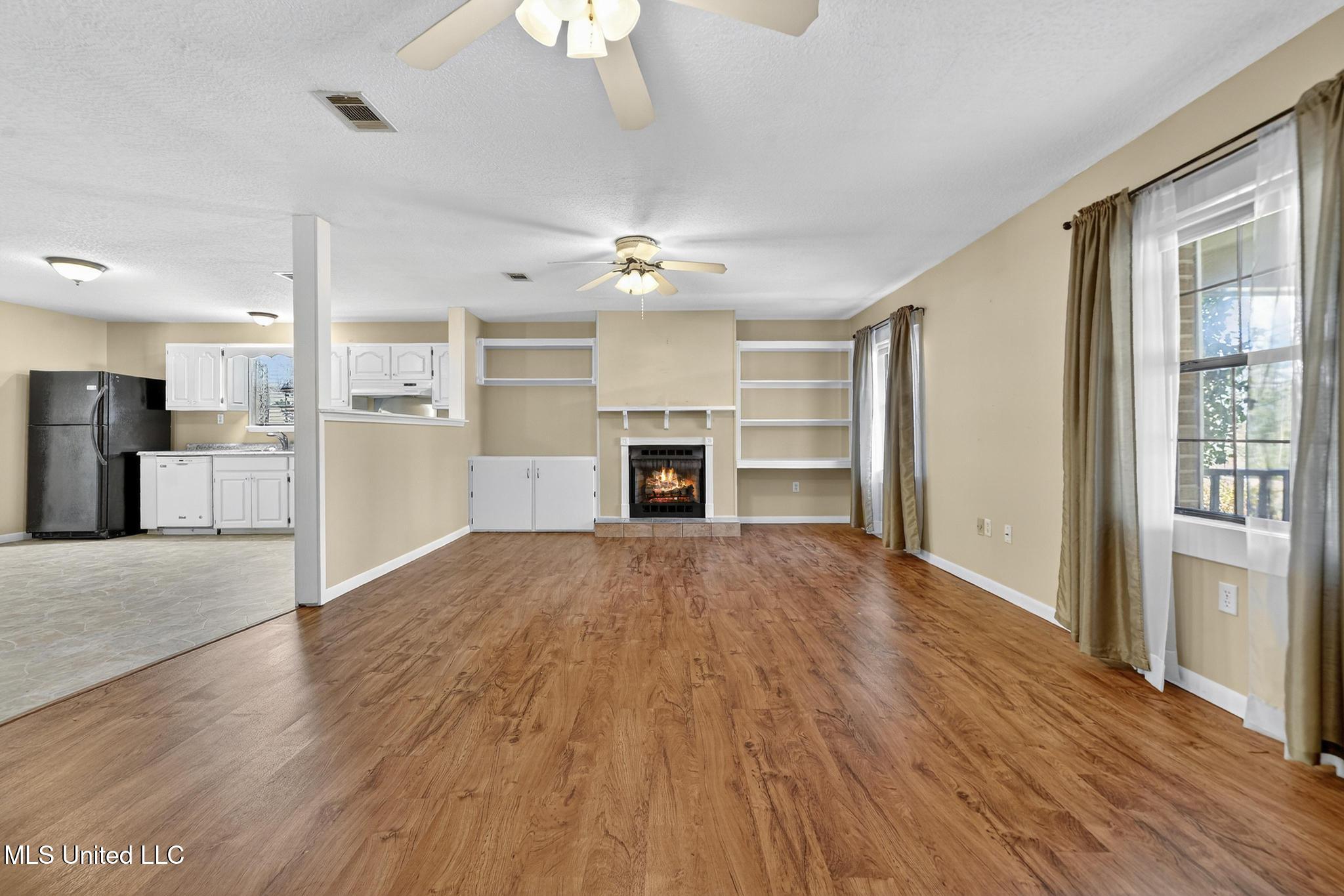 269 Howell-Mill Road Lucedale, MS 39452 - Photo 4 of 21 004