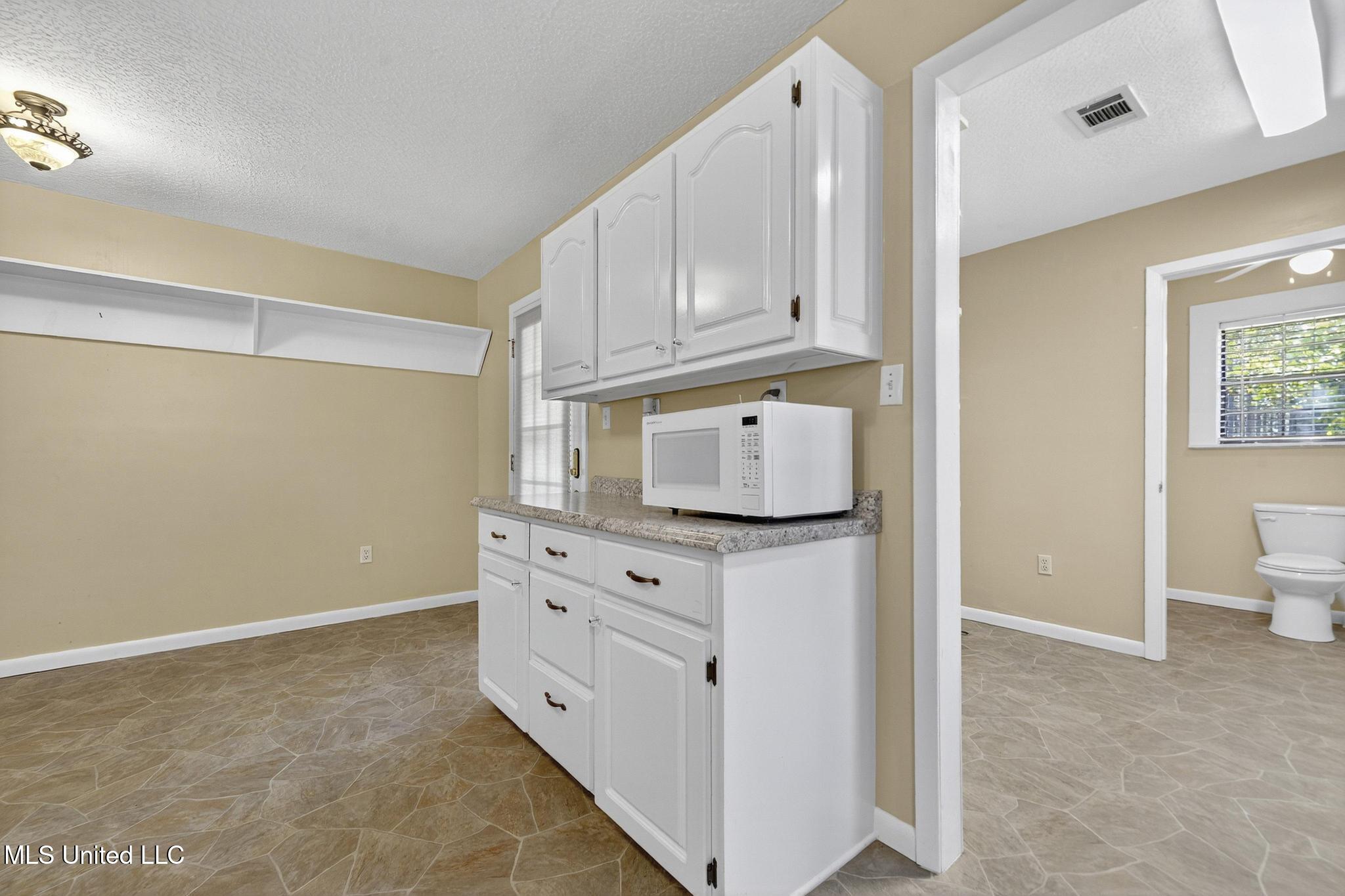 269 Howell-Mill Road Lucedale, MS 39452 - Photo 8 of 21 008