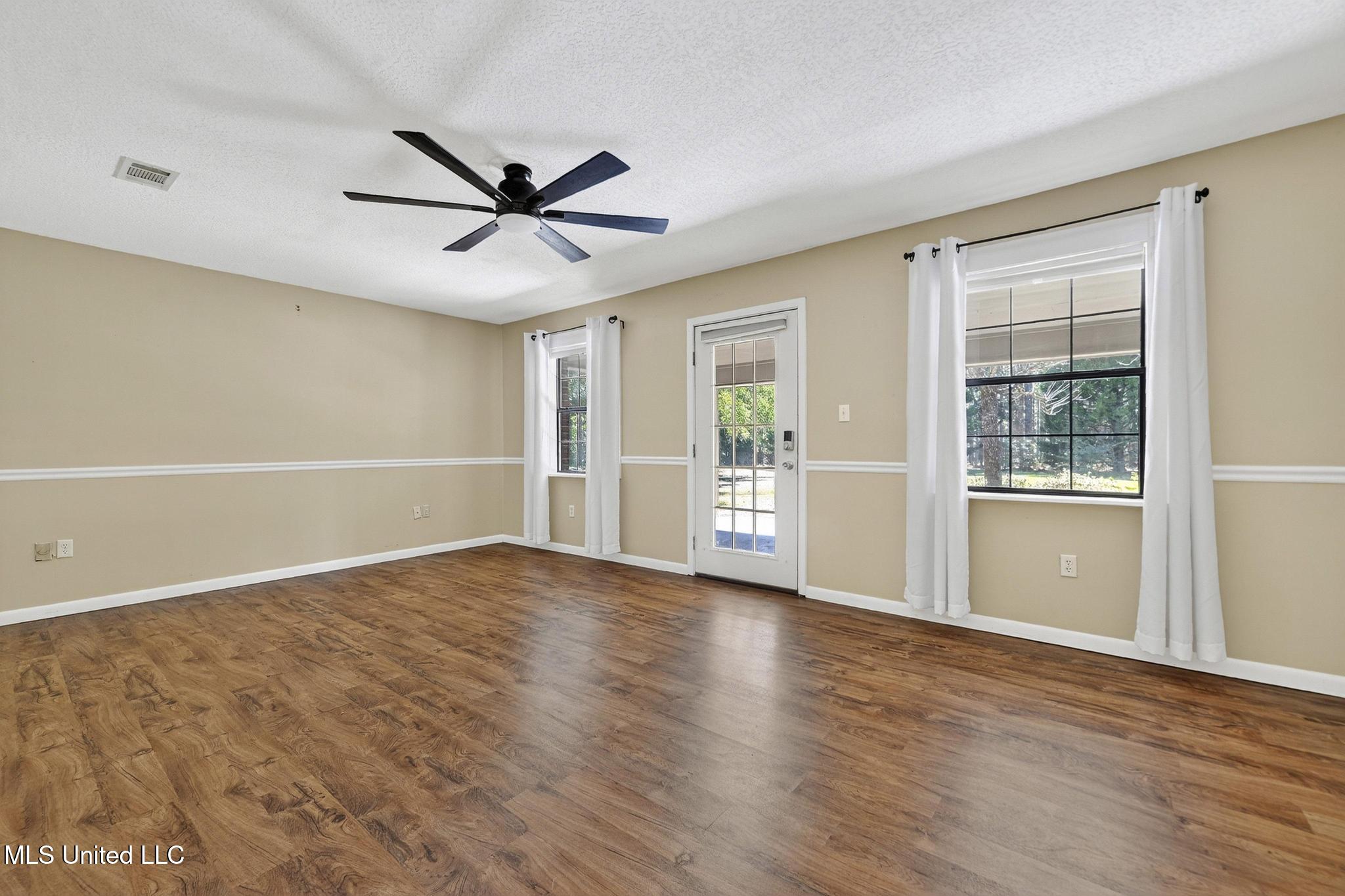 269 Howell-Mill Road Lucedale, MS 39452 - Photo 9 of 21 009