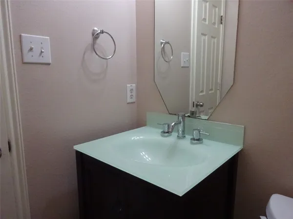 $1,700 | 4918 Landward Lane, Houston, TX 77086