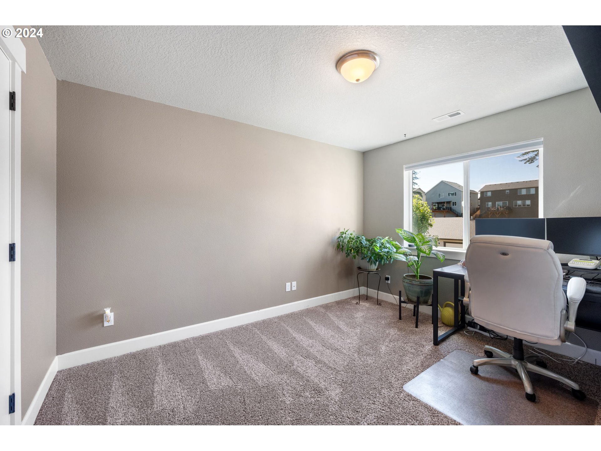 38331 Juniper Street Sandy, OR 97055 - Photo 31 of 42 Gallery Image 31