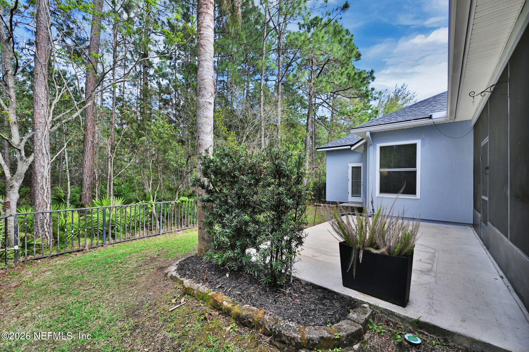 6191 White Tip Road Jacksonville, FL 32258 - Photo 46 of 58 a view of a house with backyard and sitting area