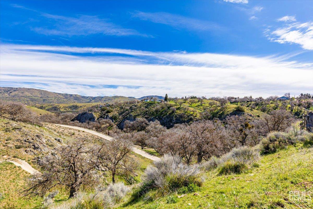 Undisclosed Address Tehachapi, CA 93561 - Photo 32 of 46 a view of an ocean