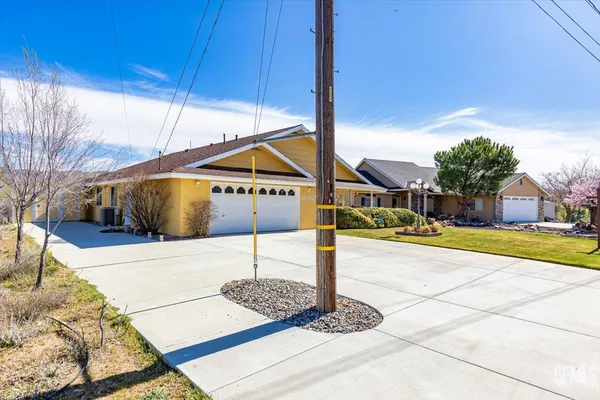 $445,000 | Undisclosed Address, Tehachapi, CA 93561