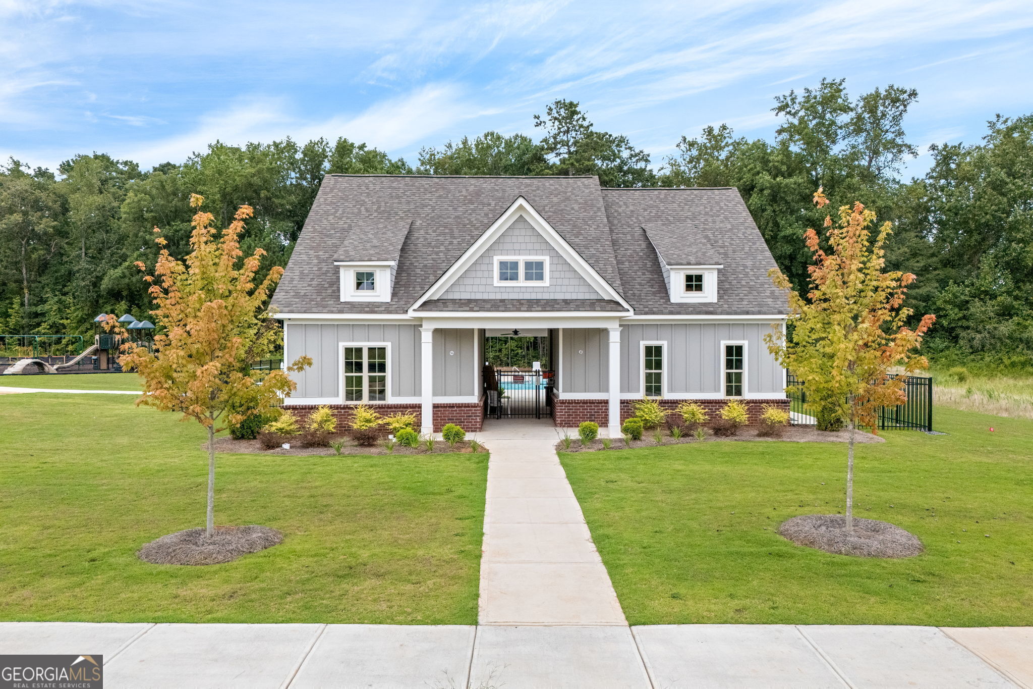 117 Shenandoah Lane, Unit 22D LaGrange, GA 30241 - Photo 15 of 20 a front view of house with yard and green space