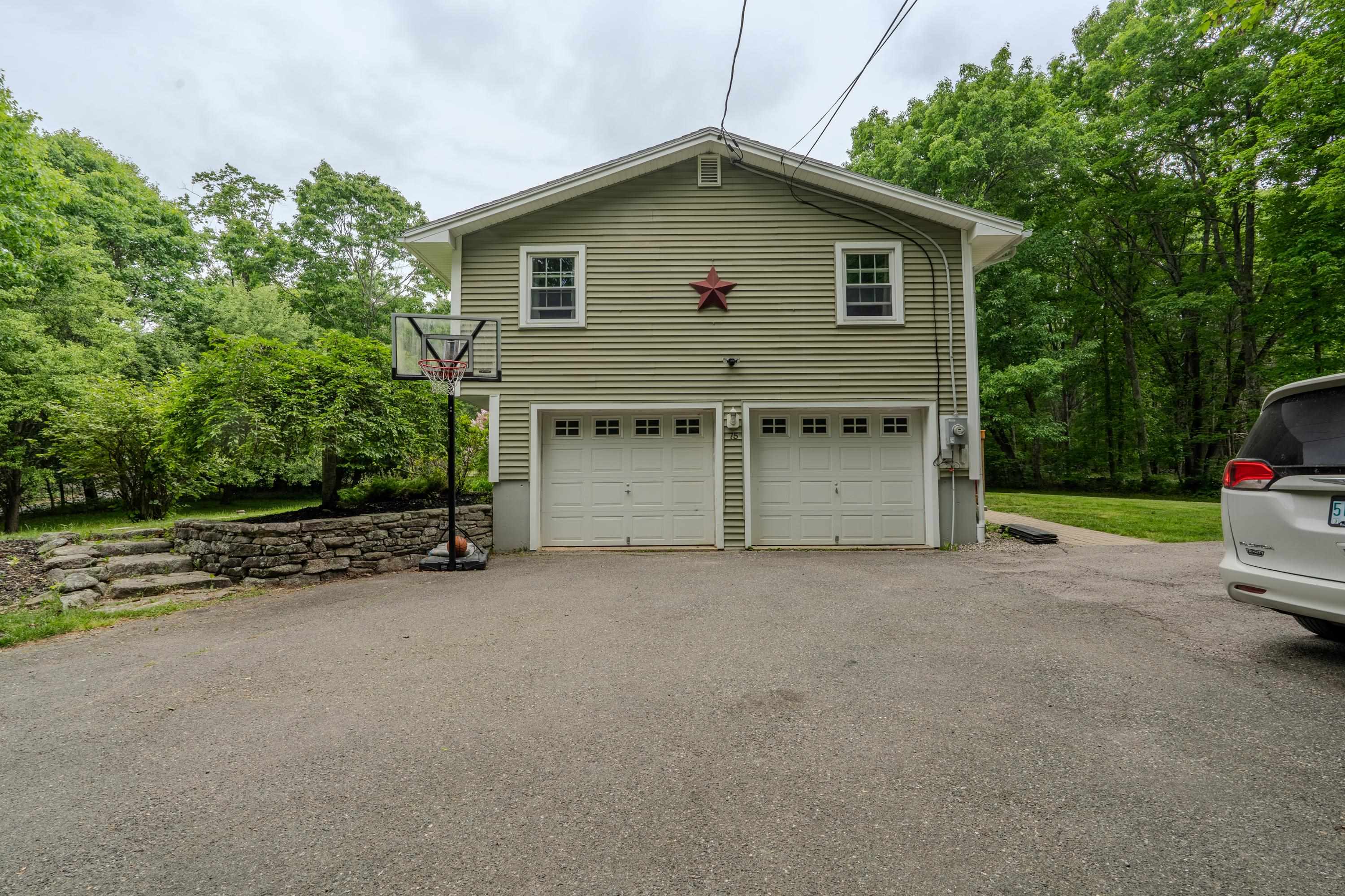 75 Piscataqua Road Durham, NH 03824 - Photo 9 of 43