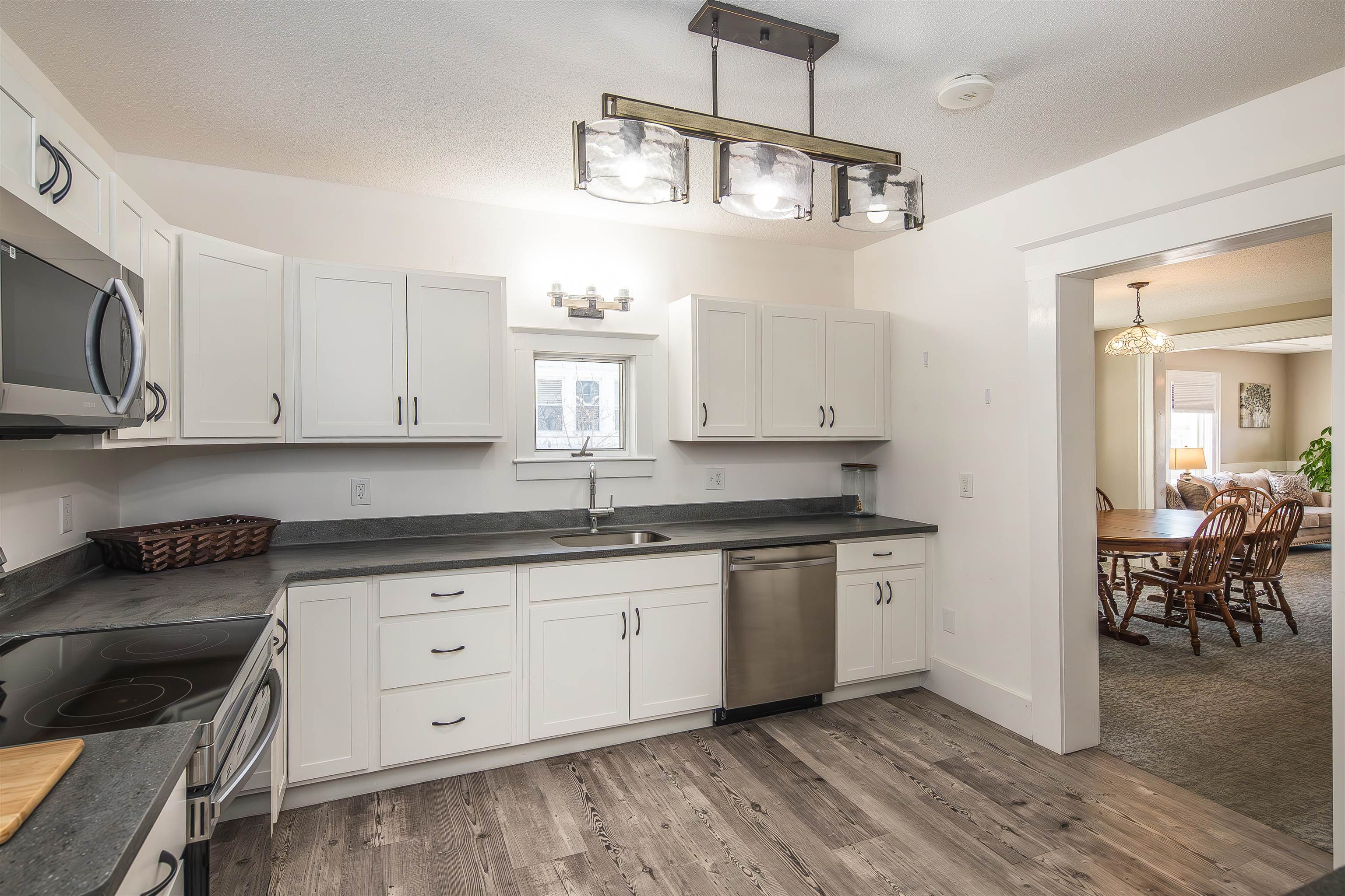 7 Royce Street Rutland, VT 05701 - Photo 14 of 37