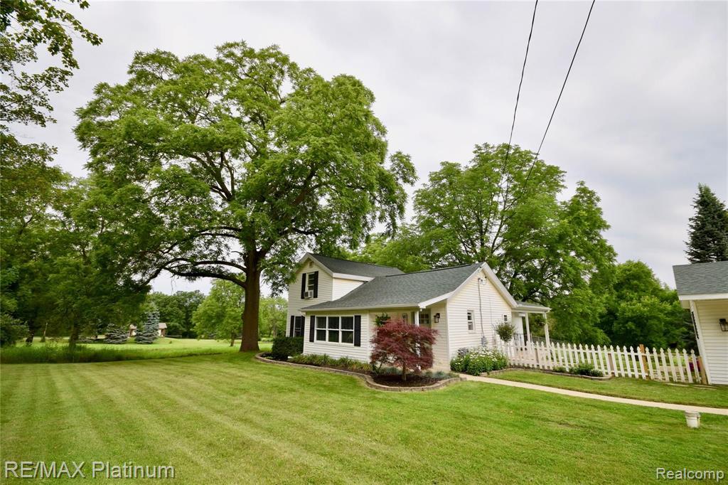 9163 Hogan Road Fenton, MI 48430 - Photo 33 of 34