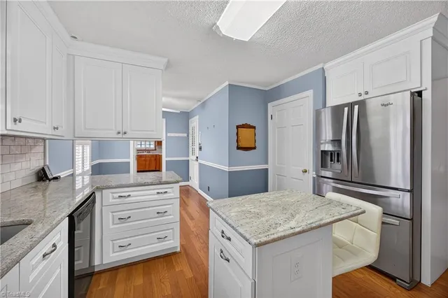 $359,000 | 2587 Highway 8, Danbury, NC 27016