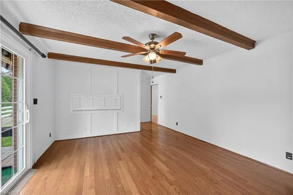 $329,500 | 2587 Highway 8, Danbury, NC 27016