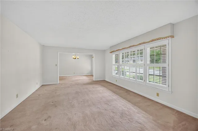 $359,000 | 2587 Highway 8, Danbury, NC 27016