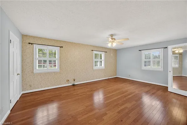 $329,500 | 2587 Highway 8, Danbury, NC 27016