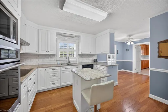 $359,000 | 2587 Highway 8, Danbury, NC 27016