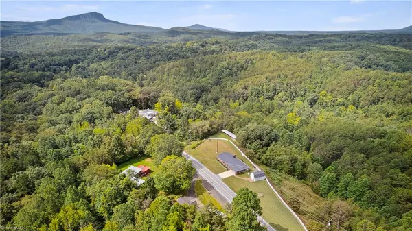 $329,500 | 2587 Highway 8, Danbury, NC 27016