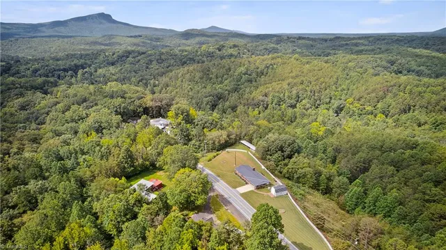 $359,000 | 2587 Highway 8, Danbury, NC 27016