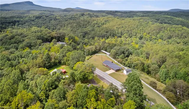 $359,000 | 2587 Highway 8, Danbury, NC 27016