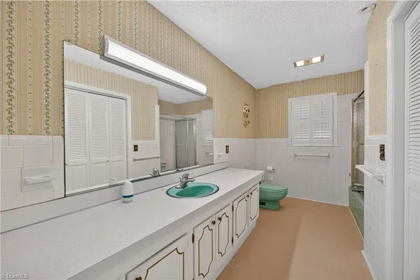 $329,500 | 2587 Highway 8, Danbury, NC 27016