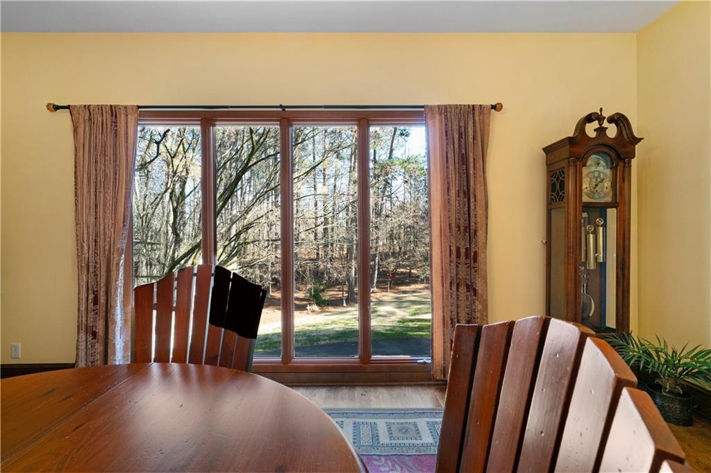 31 Coventry Drive Southeast Rome, GA 30161 - Photo 20 of 57 a view of a balcony with furniture and garden