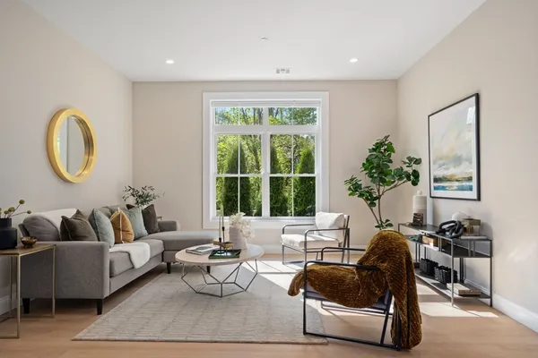 $523,475 | 7 Cross Street, Unit 201, Wilmington, MA 01887