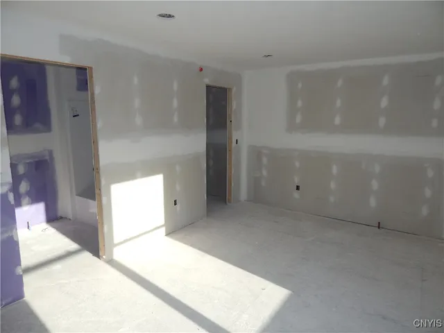 $399,900 | 5302 Bunker Hill Way, Syracuse, NY 13207