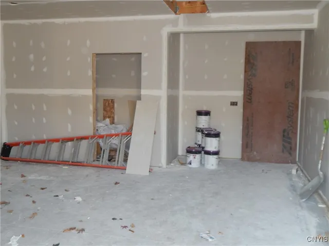 $399,900 | 5302 Bunker Hill Way, Syracuse, NY 13207