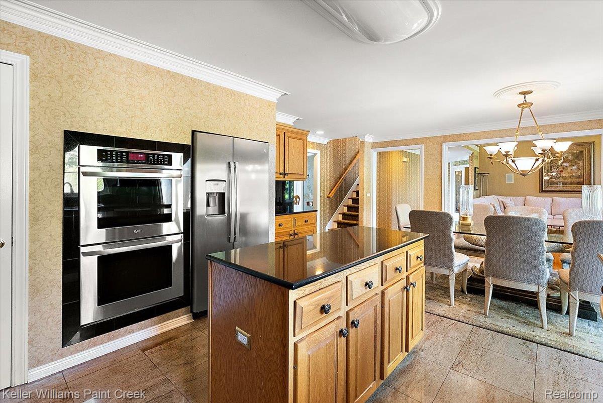 13150 Rhea Court Utica, MI 48315 - Photo 23 of 79 37-13150 Rhea-37.jpg