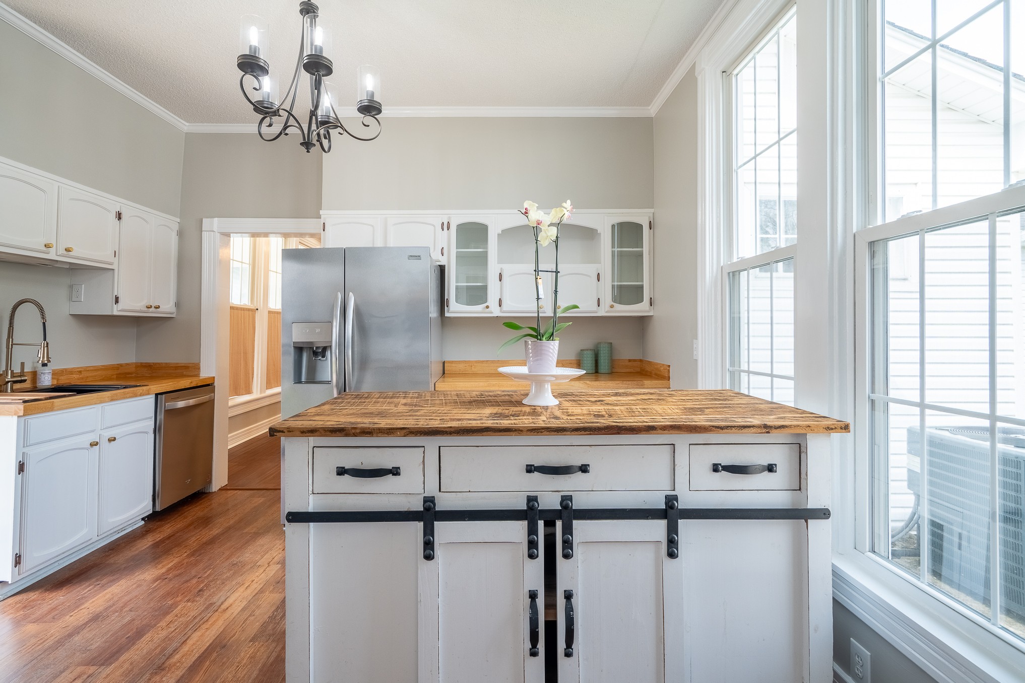 112 North High Street Waynesboro, TN 38485 - Photo 7 of 45