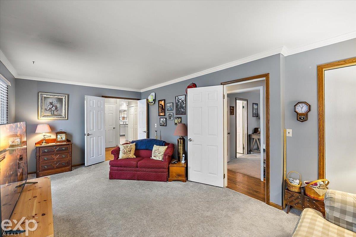 41881 Park Ridge Road Novi, MI 48375 - Photo 27 of 48 50164503-97451019-51e8-48ff-99cb-a6576df32757.JPG
