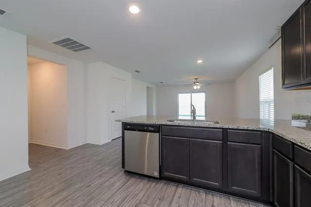 $1,929 | 429 Kensington View Drive, Winter Haven, FL 33880